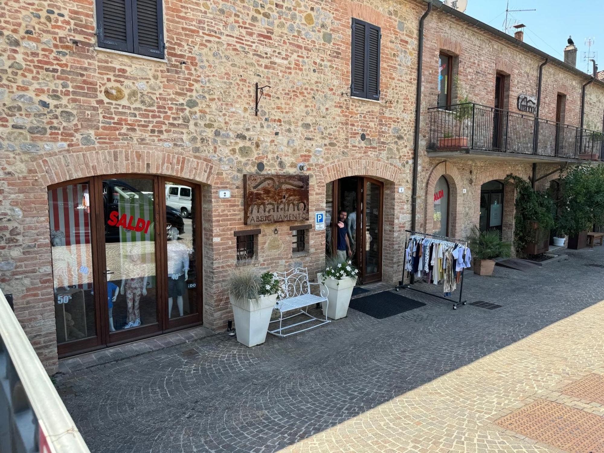 2 King Bed, 2 Full Bathroom Apartment In Umbria - Tuscany Читта-делла-Пьеве Экстерьер фото